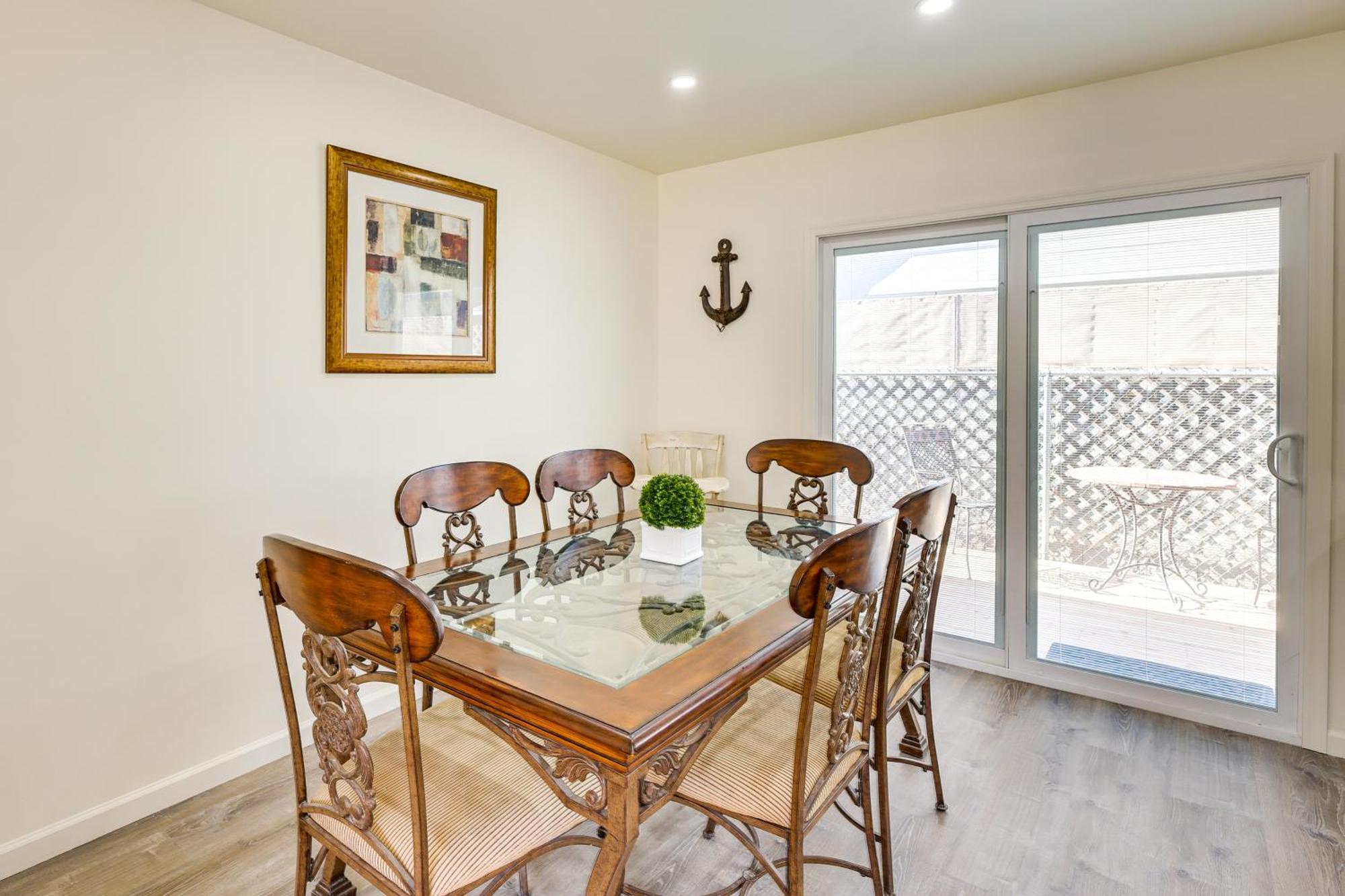 Kingman Vacation Rental With Yard And Fire Pit 외부 사진